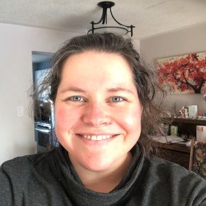 Meet your Posher, Carly